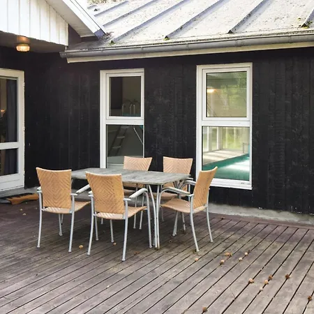 Pet Friendly In With Sauna